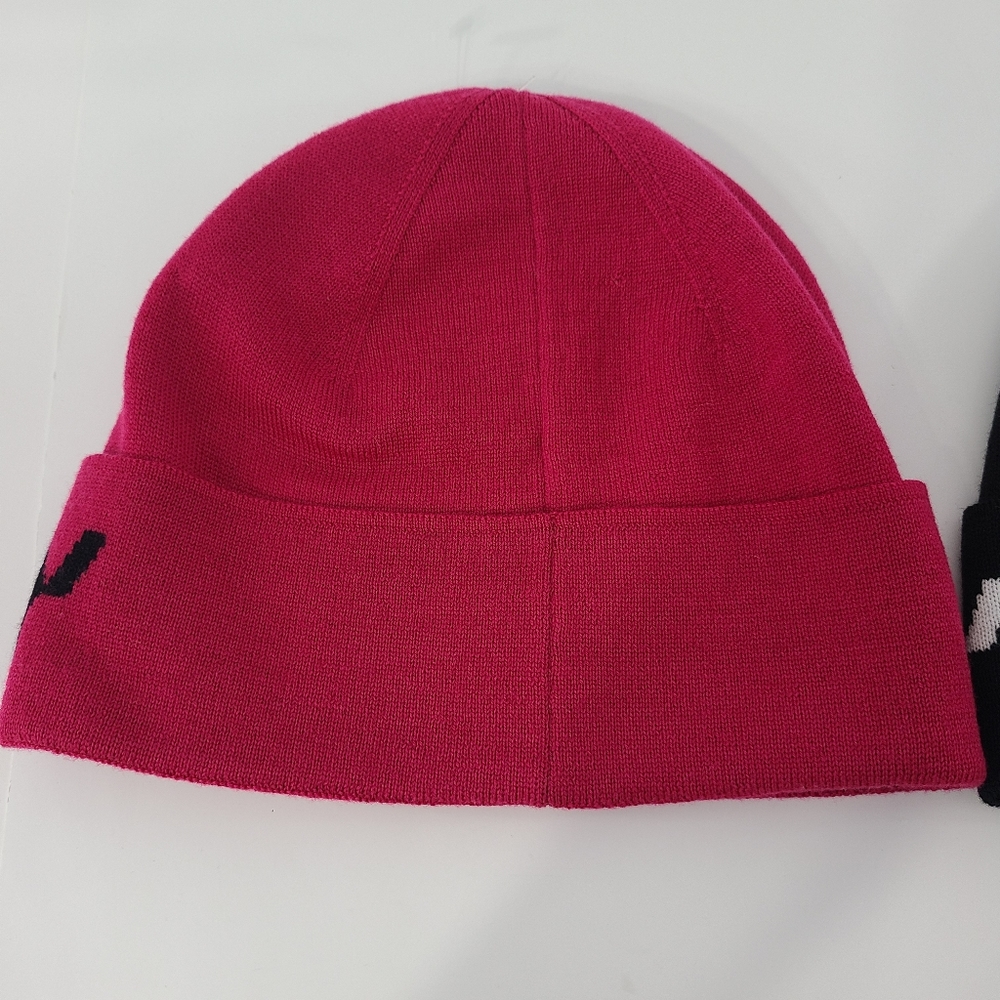 Givenchy Split Logo Wool Skull Cap Beanie Winter Hat Fold Cuff Made In Italy NWT - Picture 5 of 13